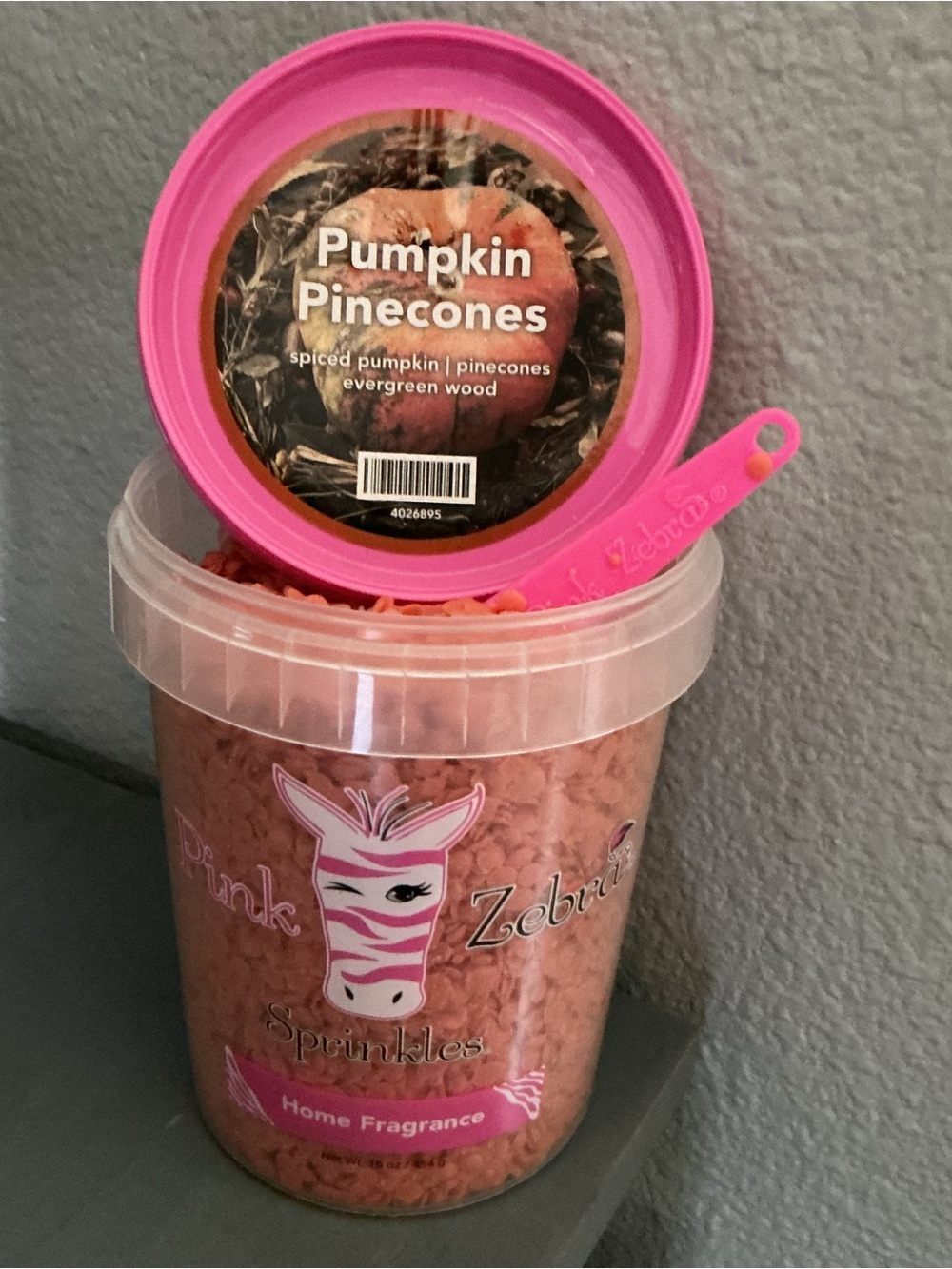 Pumpkin Pinecones Pink Zebra Wax Melts in a 4 oz blend bag